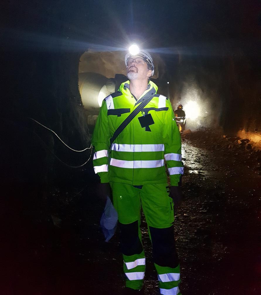 KrampeHarex fibres in mines KrampeHarex employees wearing protective clothing in a mine